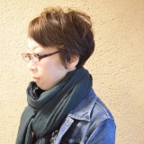 大人ショートヘア！冬の巻物に似合う！