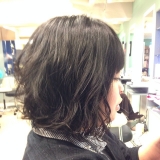 前下がりボブパーマ