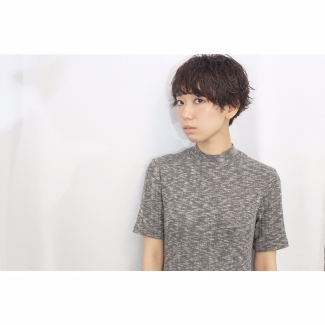 ショートヘア 1