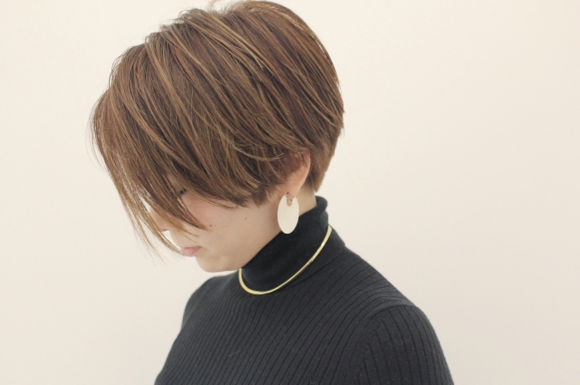 ショートヘア 1
