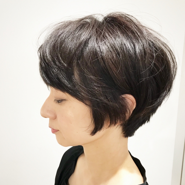 大人可愛い前下がりショートボブ☆ 1
