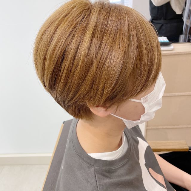 白髪を気にしない大人のハイトーン 1